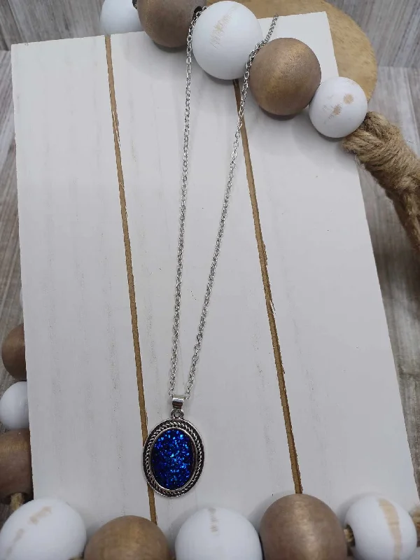 Christmas Classic Stories Blue Oval Druzy Necklace