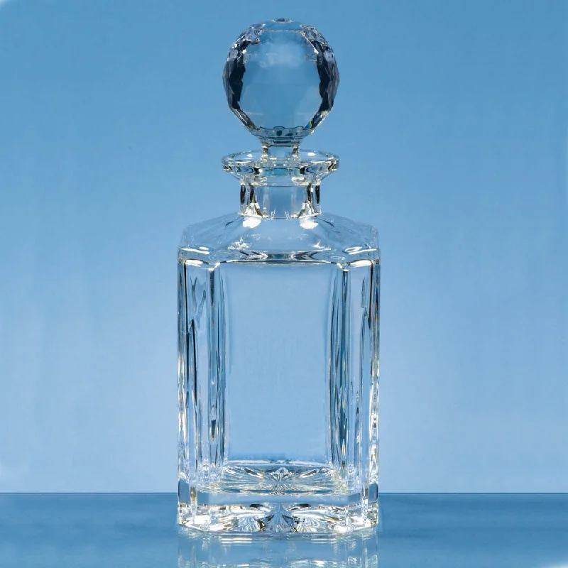 Christmas Beautiful Wreath Engraved Whiskey Decanter Cut Crystal in Presentation Box