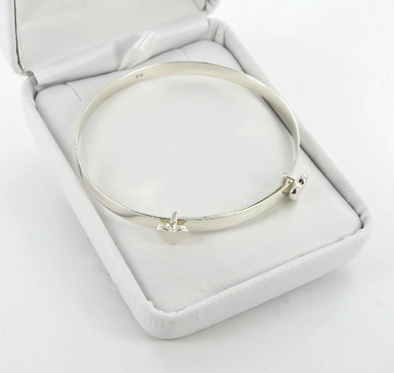 Hearts Expanding Bangle with Presentation Box