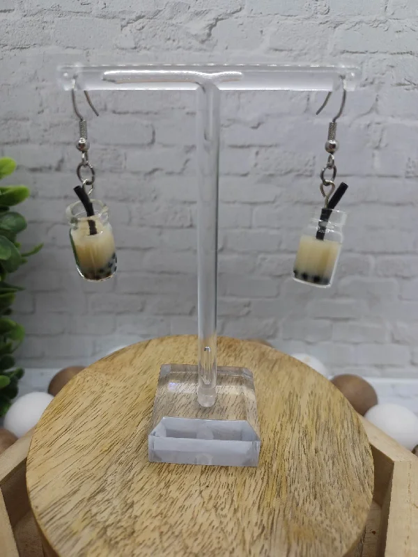 Christmas Green Wreath Light Brown Colored Drink Earrings