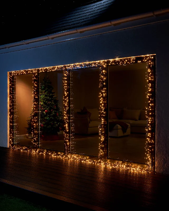 Christmas Storytelling Night LINK UP LED Cluster Lights, Black Cable, Warm White