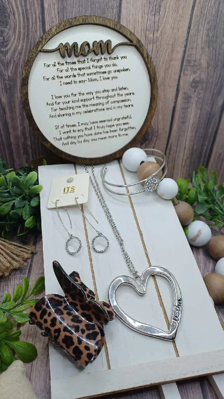Christmas Santa Workshop Mom Themed Gift Set
