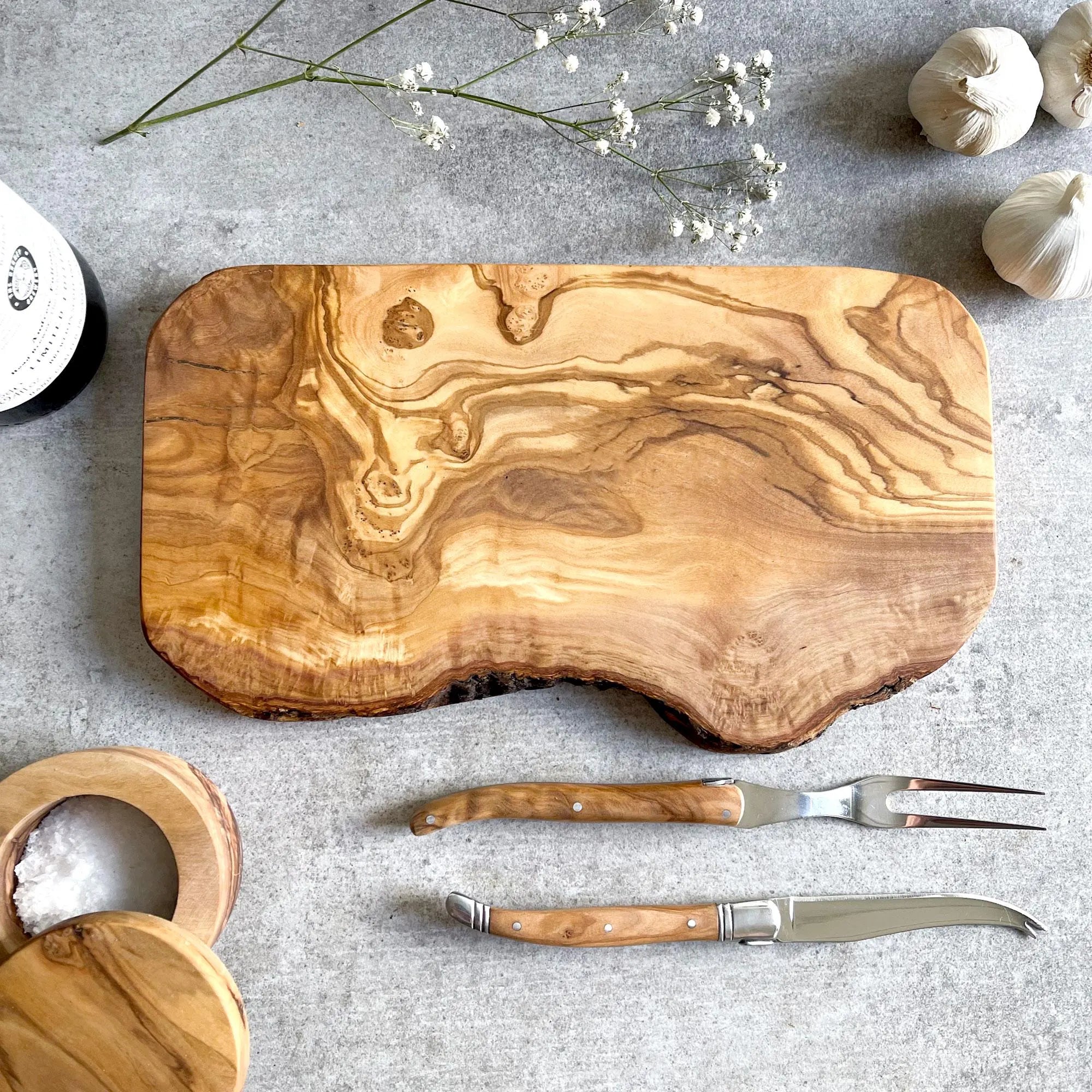 Christmas Handmade Crafts Olive Wood Cheese/Chopping Board - 3 Sizes