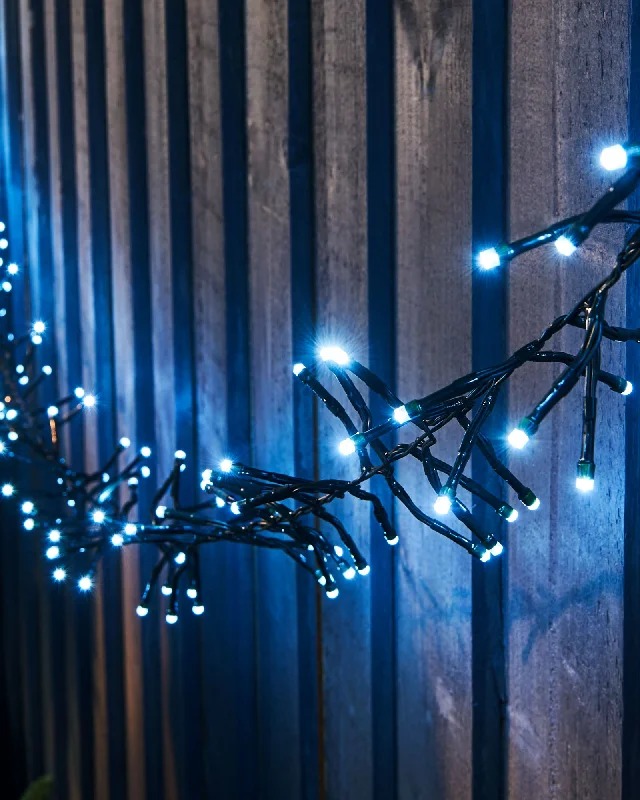 Christmas Holiday Baking Ideas Outdoor Cluster Multi-Function 700 LED Light String, Ice White