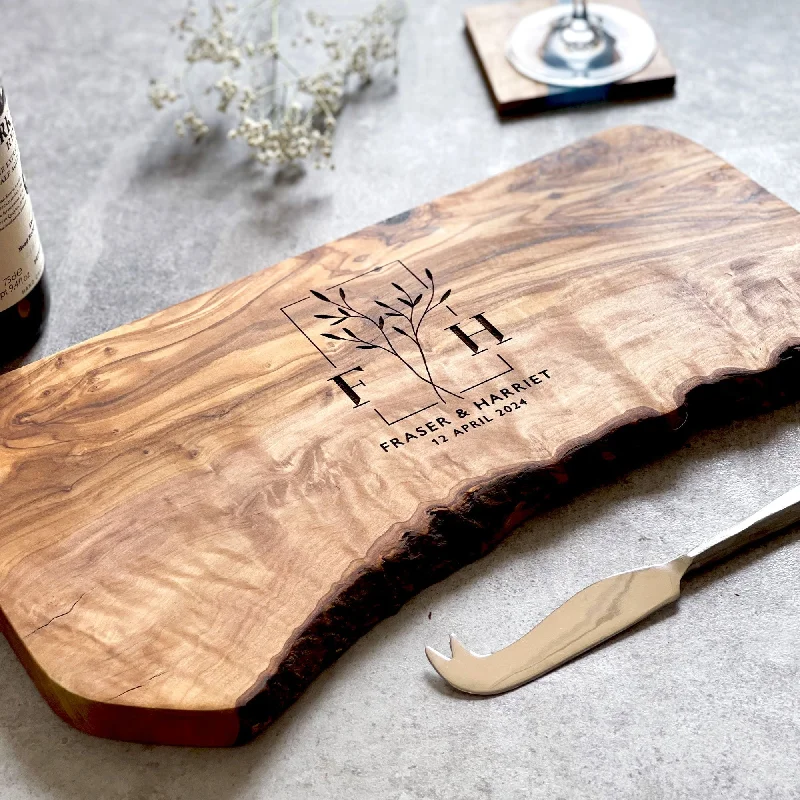 Christmas Twinkling Decorations Personalised Live Edge Custom Cheeseboard Gift