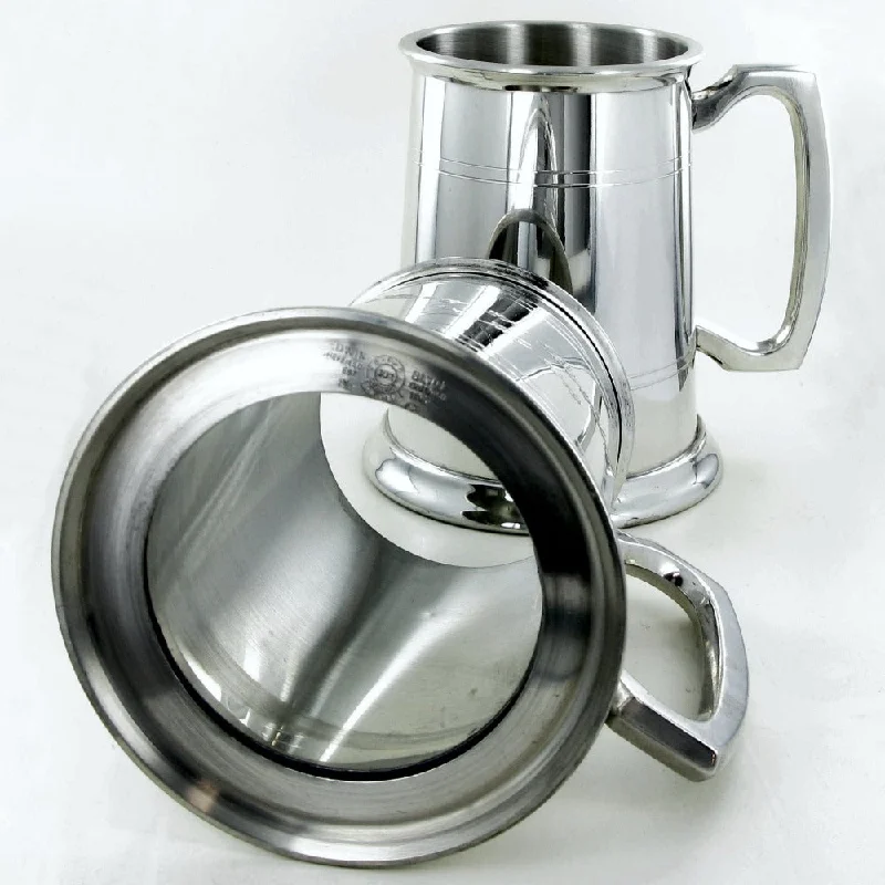 Pewter 1 Pint Tankard with Glass Bottom