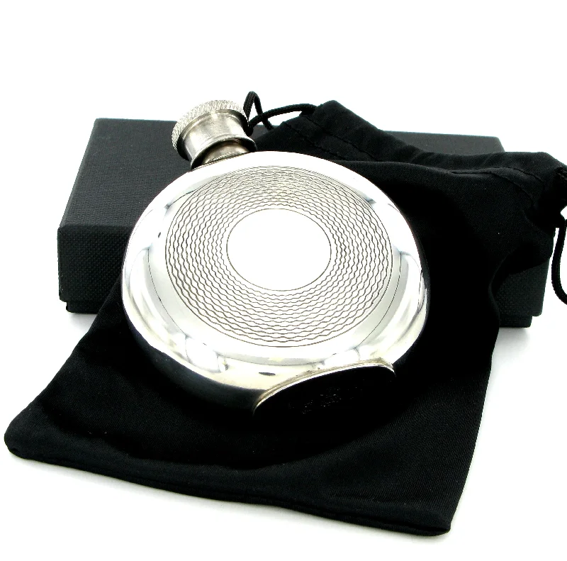Christmas Snowman Building Pewter Hip Flask 4oz Round with Pattern Ring
