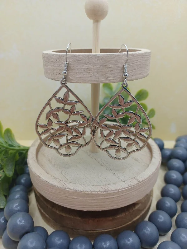 Christmas Jolly Surprises Silver Floral Style Earrings