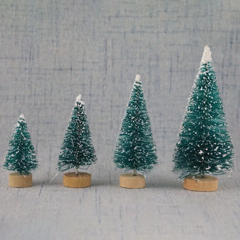 Christmas Nostalgic Moments Small Pine Tree Mini Trees