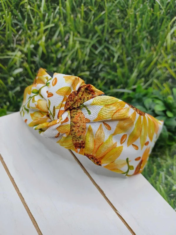 Christmas Classic Festivities Sunflower Headband - White