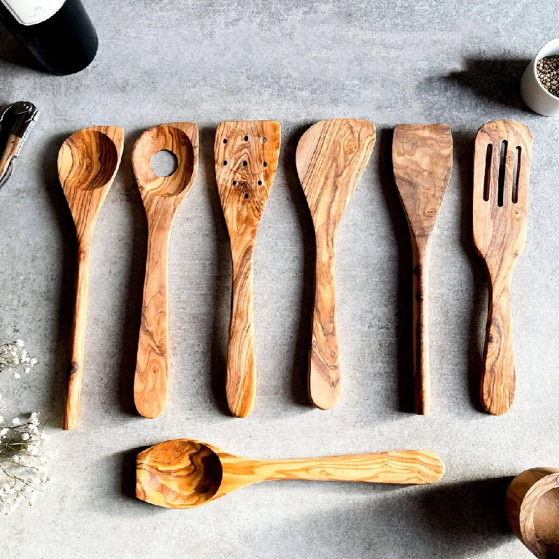Christmas Glittering Stars Traditional Olive Wood 7 Piece Kitchen Utensil Set