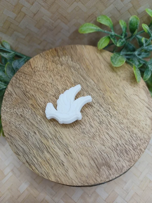 Christmas Beautiful Wreath White Bird Shoe Charm Accessory