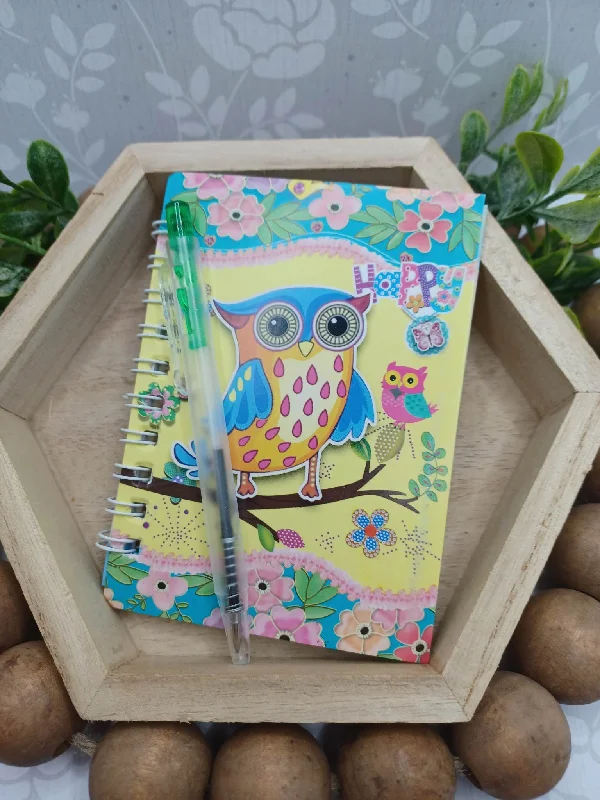 Christmas Glittering Stars Yellow Owl Notebook & Pen Set