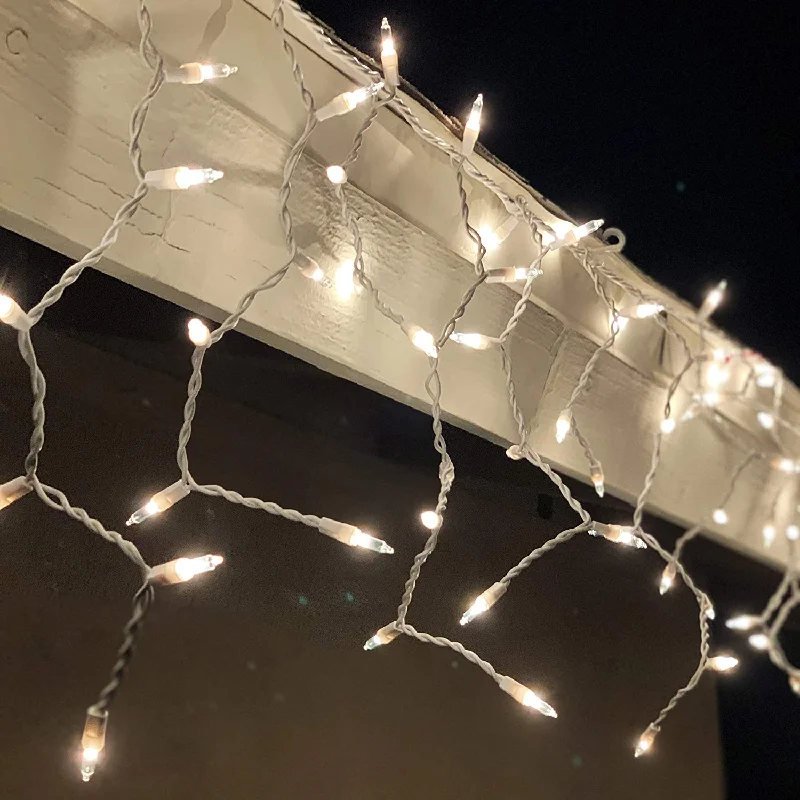 Christmas Green Wreath 3 Packs, 150 Incandescent Icicle Lights, Warm White