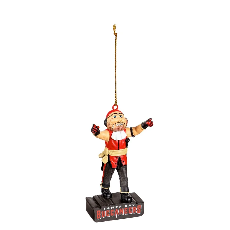 Christmas Fireplace Ambience Tampa Bay Buccaneers, Mascot Statue Orn,3ot3829ms