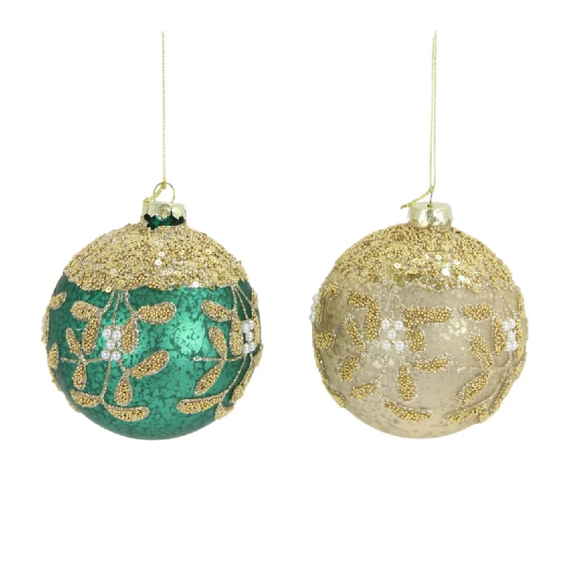 Christmas Beautiful Wreath 4 in Glass Vine Ball Ornament - Green/Gold