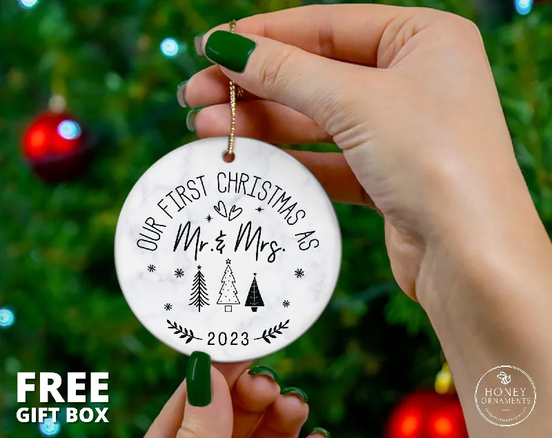 Christmas Candlelight Dinner First Christmas Married Ornament 2023, Our First Christmas as Mr & Mrs, First Married Christmas Ornament 2023, Just Married Wedding Gift