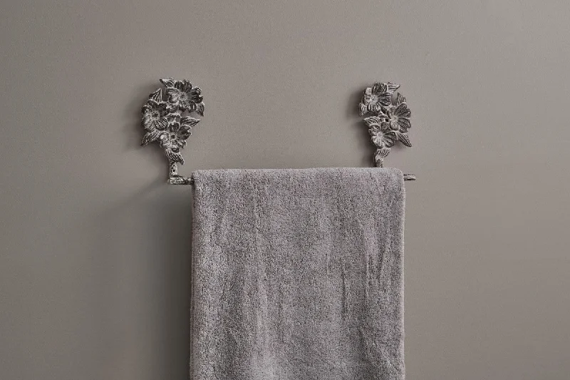 Christmas Fairy Lights Flowering Dogwood Towel Bar - 16" Park Designs