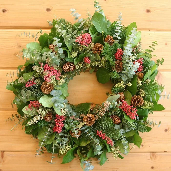 Christmas Santa Arrival Fragrant Berries and Cones Wreath