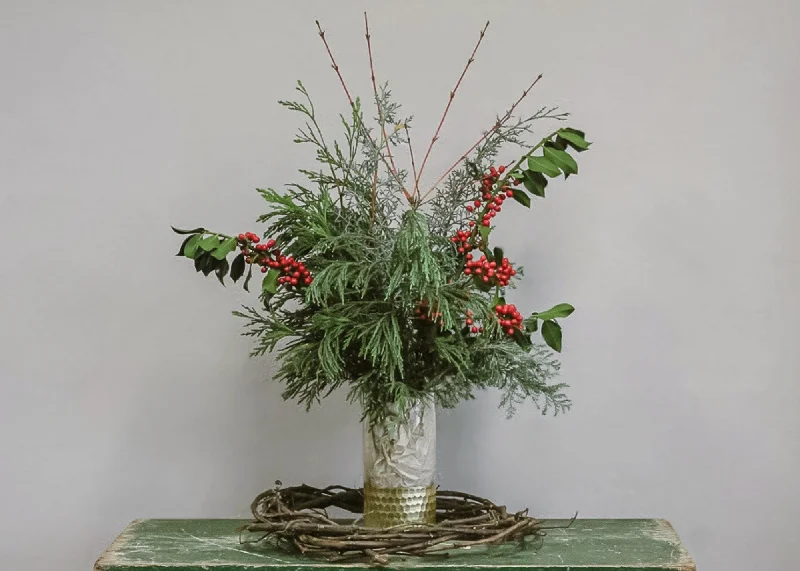 Holiday Bouquet - Evergreen & Ember Bouquet