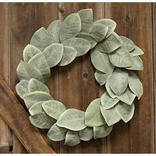 Christmas Classic Festivities Cove Harbor Magnolia Wreath 22"