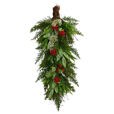 30" Cedar and Berry Artificial Christmas Swag