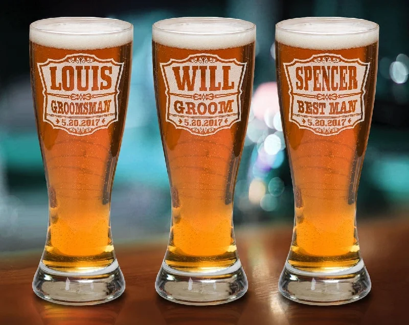 Christmas Classic Traditions Wedding Party Personalized Pilsner Glasses Favor Groomsmen Gifts Custom Beer Glasses Engraved Beer Mugs Best Man Gift Groomsmen Beer Glass